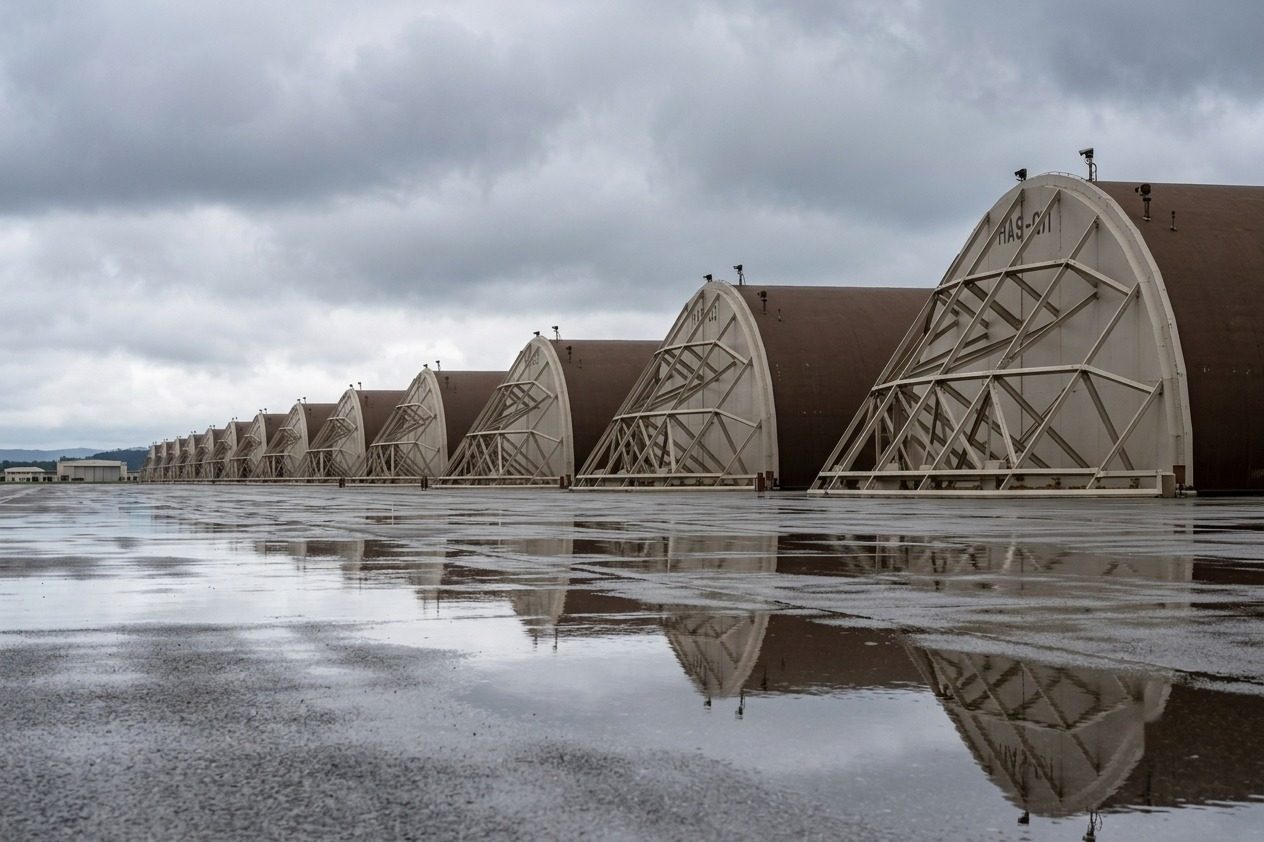 Row of 3rd-generation hardened aircraft shelters - Wonder Arch Liner 610×355